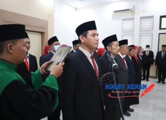 Sebanyak 25 Pejabat Lingkup Pemkab Jombang Dilantik Pj Bupati Sugiat, Simak Ulasannya