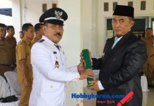 Pj Bupati Teguh Narutomo Lantik Shollahuddin sebagai KDAW Desa Karobelah