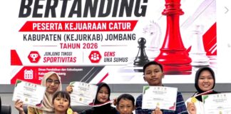 Harapan Baru Catur Jombang: Kiprah Klub PION MAS Kesamben dan Pelatih Muda Inspiratif