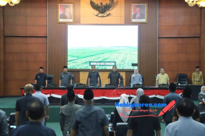 Rapat Paripurna DPRD Jombang, Penyampaian Jawaban Bupati Terkait Raperda Penyelenggaraan Jasa Konstruksi